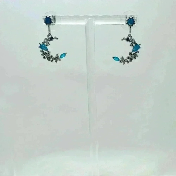 Moon Star Blue Earrings - Picture 2 of 7